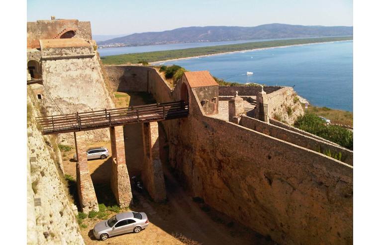 appartamento in vendita a Monte Argentario in zona Porto Ercole