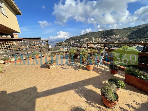 appartamento in vendita a Monte Argentario in zona Porto Santo Stefano