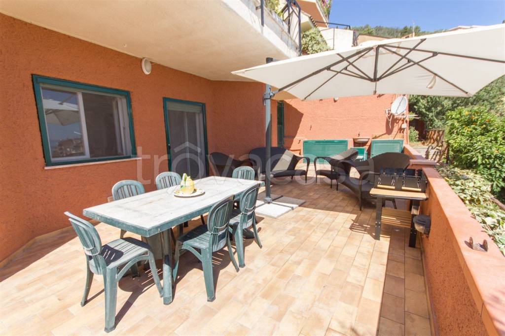 appartamento in vendita a Monte Argentario in zona Porto Santo Stefano