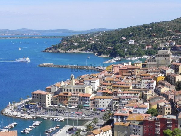 appartamento in vendita a Monte Argentario in zona Porto Santo Stefano