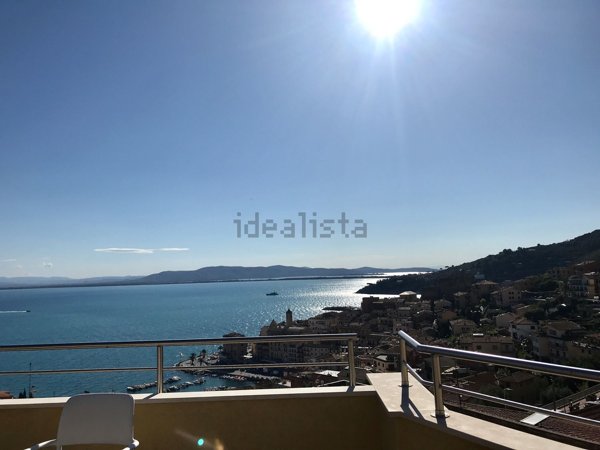 appartamento in vendita a Monte Argentario in zona Porto Santo Stefano