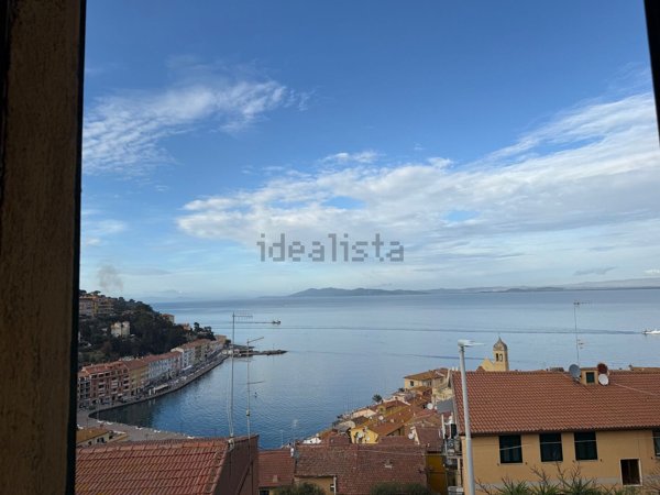 appartamento in vendita a Monte Argentario in zona Porto Santo Stefano