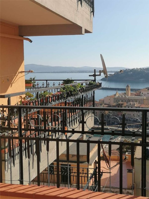 appartamento in vendita a Monte Argentario in zona Porto Santo Stefano