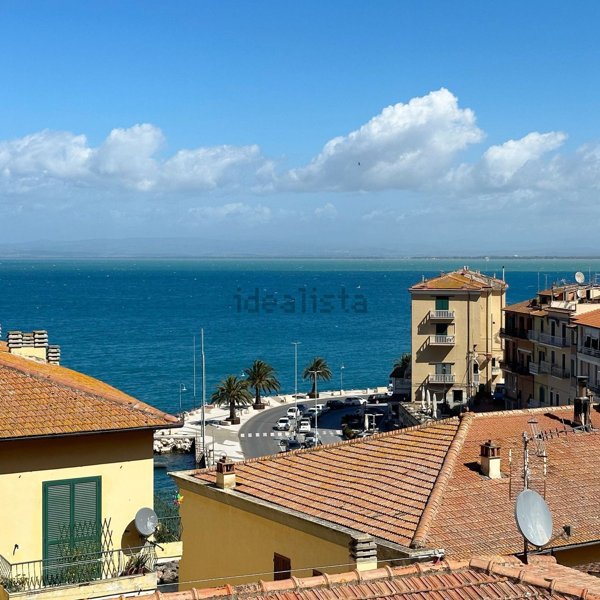 appartamento in vendita a Monte Argentario in zona Porto Santo Stefano