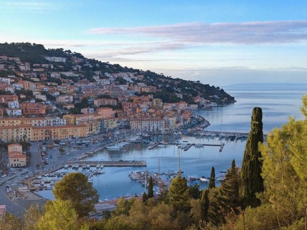 appartamento in vendita a Monte Argentario in zona Porto Santo Stefano