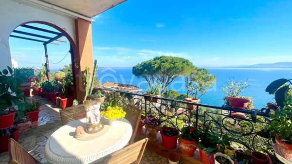 appartamento in vendita a Monte Argentario in zona Porto Santo Stefano