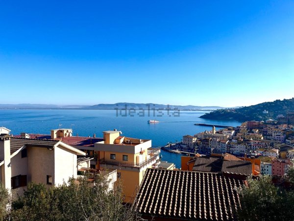 appartamento in vendita a Monte Argentario in zona Porto Santo Stefano