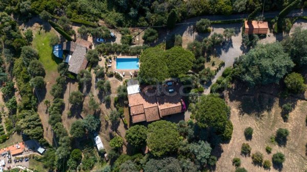 casa indipendente in vendita a Monte Argentario in zona Porto Ercole