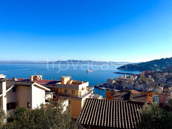 appartamento in vendita a Monte Argentario in zona Porto Santo Stefano