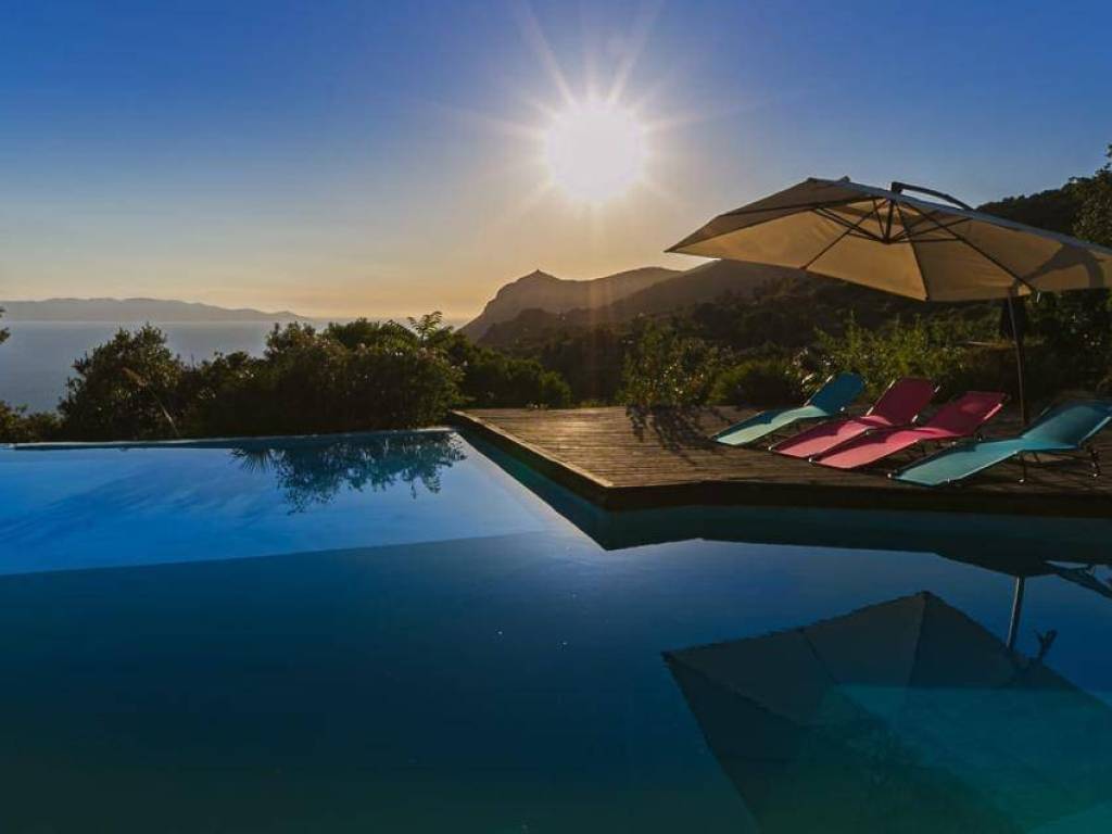 casa indipendente in vendita a Monte Argentario in zona Porto Santo Stefano