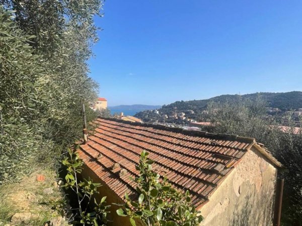 casa indipendente in vendita a Monte Argentario in zona Porto Santo Stefano