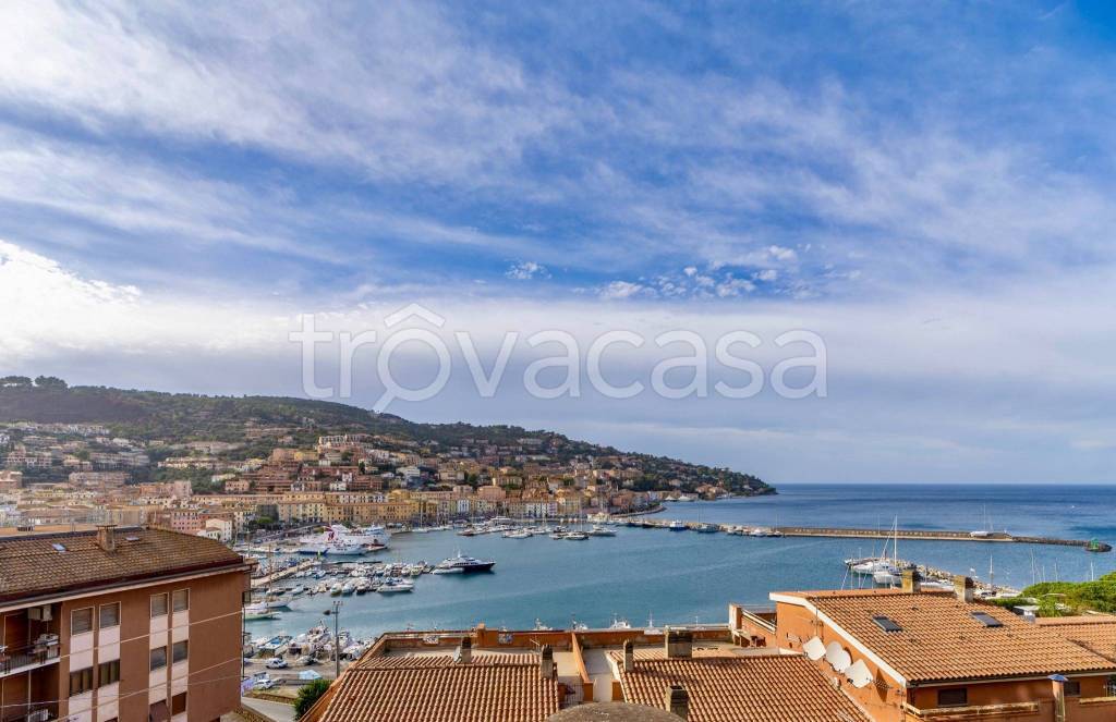 appartamento in vendita a Monte Argentario in zona Porto Santo Stefano