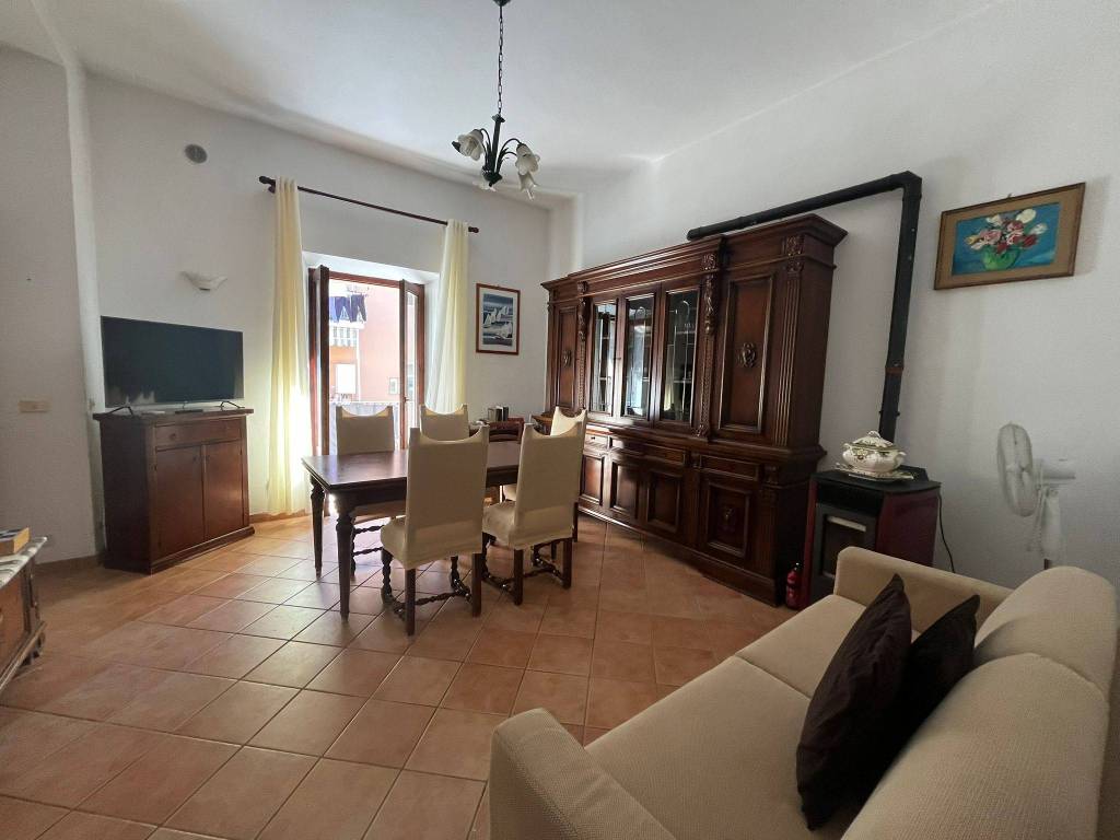 appartamento in vendita a Monte Argentario in zona Porto Santo Stefano