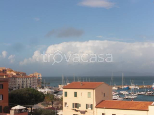 appartamento in vendita a Monte Argentario in zona Porto Santo Stefano