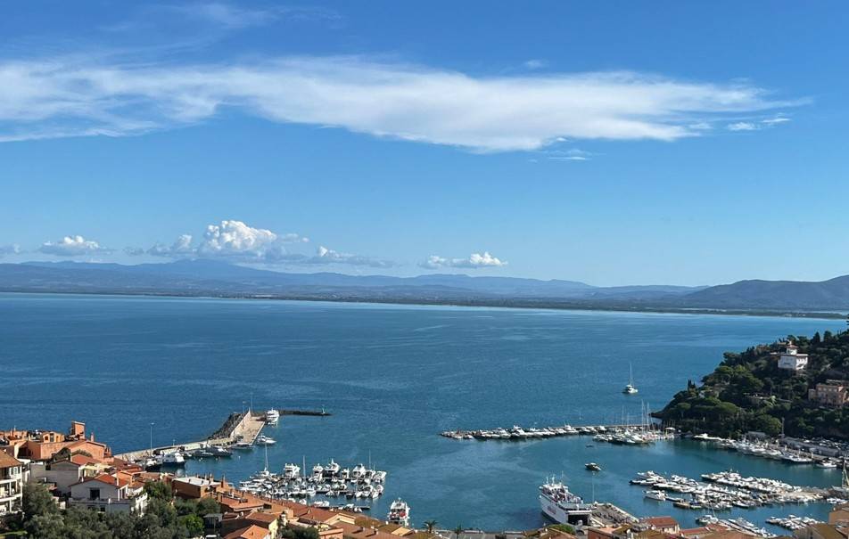 appartamento in vendita a Monte Argentario in zona Porto Santo Stefano