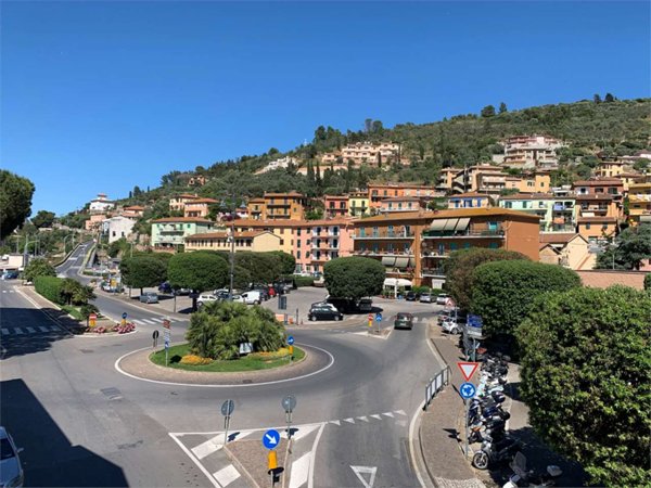 appartamento in vendita a Monte Argentario in zona Porto Santo Stefano