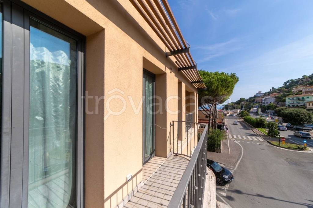 appartamento in vendita a Monte Argentario in zona Porto Santo Stefano