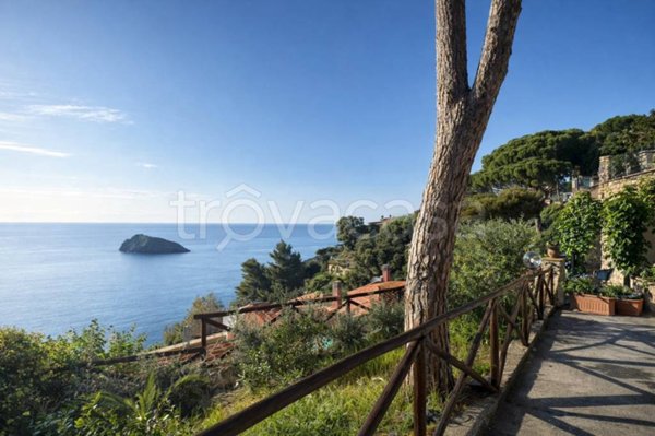appartamento in vendita a Monte Argentario in zona Porto Santo Stefano
