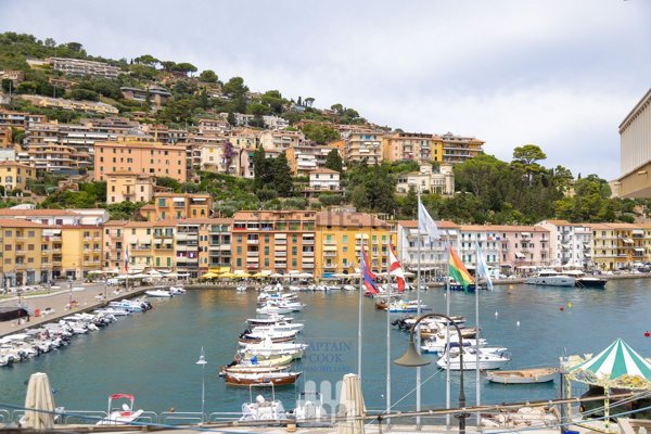 appartamento in vendita a Monte Argentario in zona Porto Santo Stefano