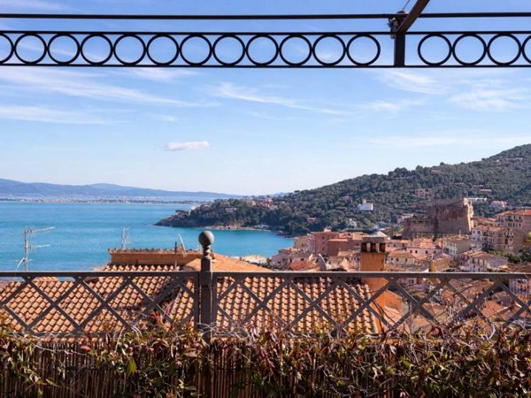 appartamento in vendita a Monte Argentario in zona Porto Santo Stefano