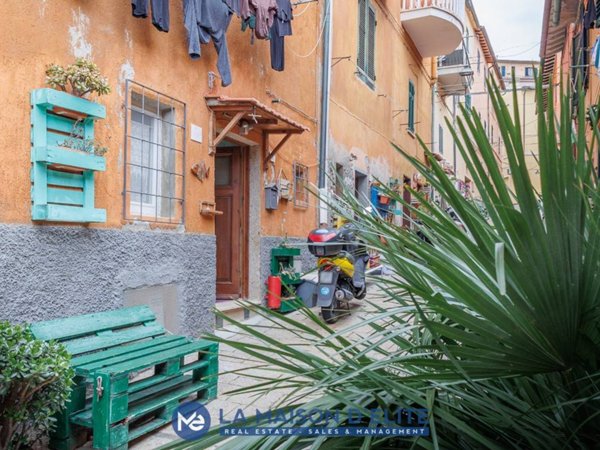 appartamento in vendita a Monte Argentario in zona Porto Santo Stefano