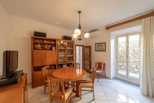 appartamento in vendita a Monte Argentario in zona Porto Santo Stefano