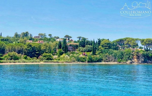 villa in vendita a Monte Argentario in zona Porto Santo Stefano