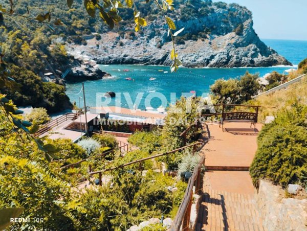 appartamento in vendita a Monte Argentario in zona Cala Piccola