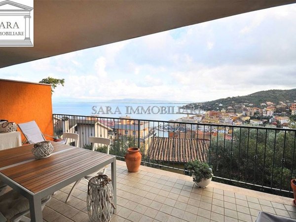appartamento in vendita a Monte Argentario in zona Porto Santo Stefano