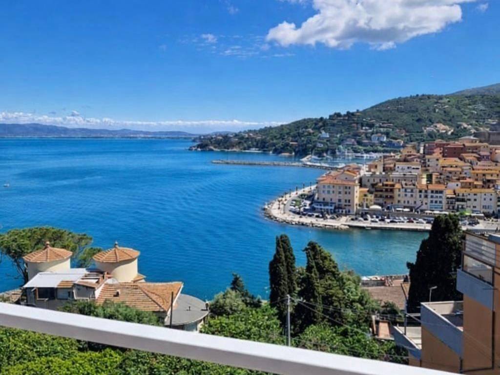 appartamento in vendita a Monte Argentario in zona Porto Santo Stefano
