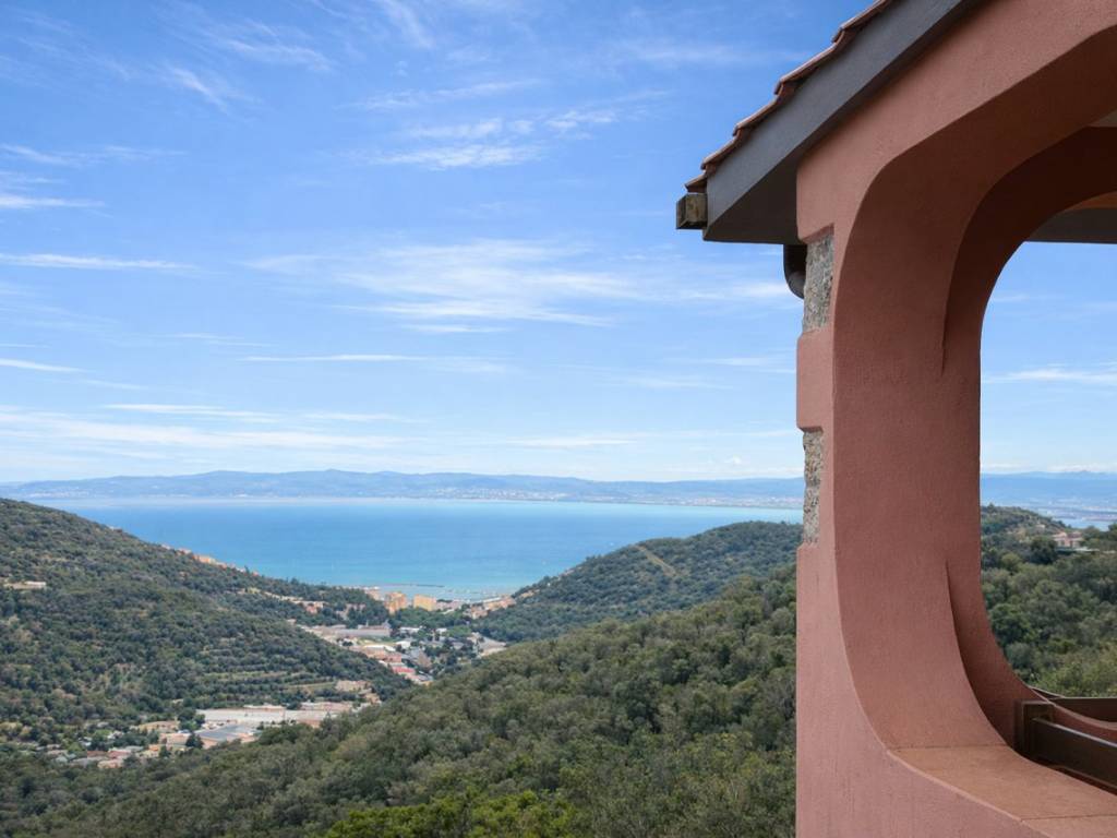 casa indipendente in vendita a Monte Argentario in zona Porto Santo Stefano