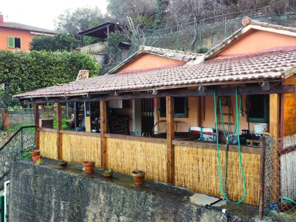 casa indipendente in vendita a Monte Argentario in zona Porto Santo Stefano