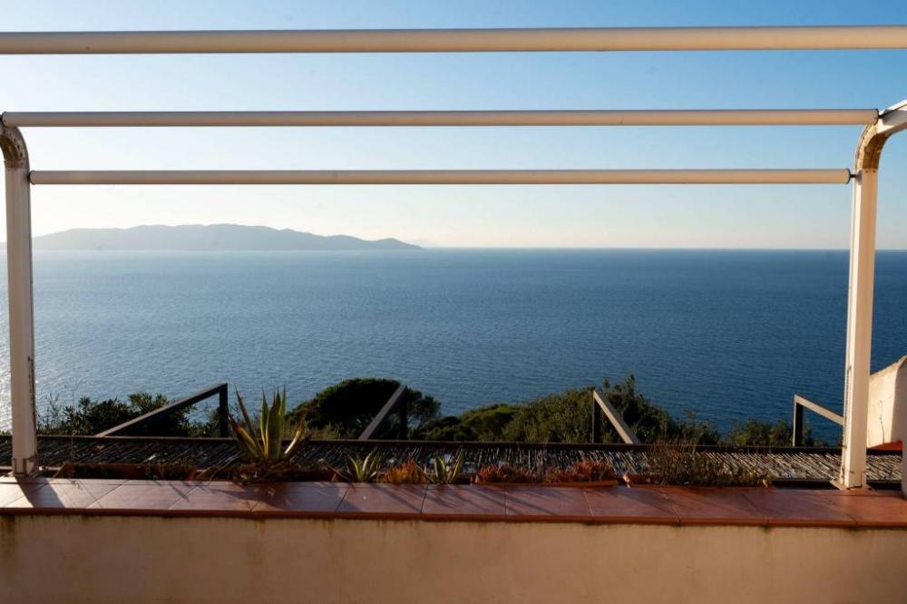 appartamento in vendita a Monte Argentario in zona Porto Santo Stefano