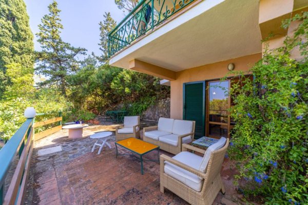 casa indipendente in vendita a Monte Argentario in zona Porto Santo Stefano