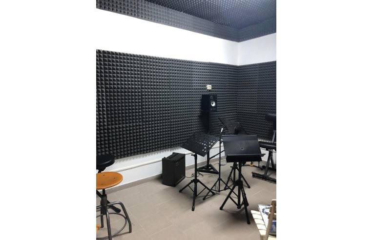 locale commerciale in vendita a Monte Argentario in zona Porto Santo Stefano