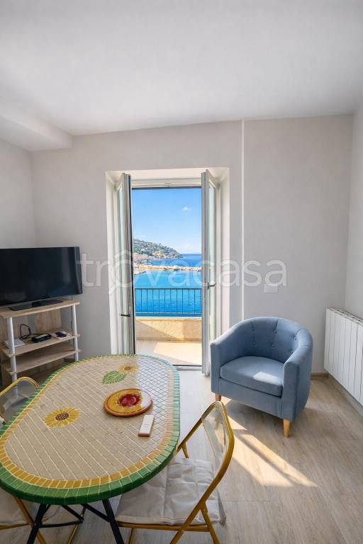 appartamento in vendita a Monte Argentario in zona Porto Santo Stefano