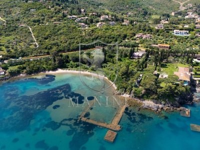 casa indipendente in vendita a Monte Argentario in zona Porto Santo Stefano