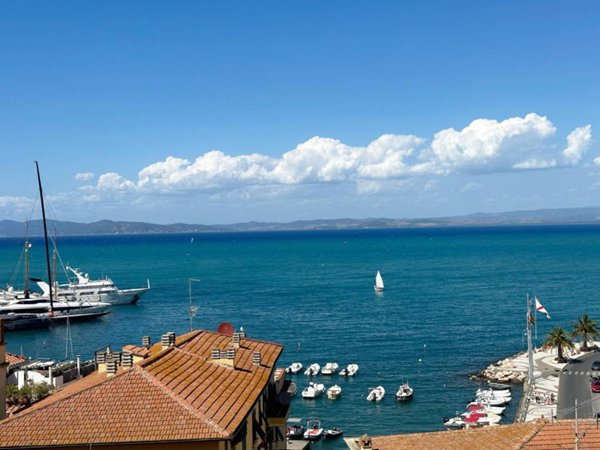 appartamento in vendita a Monte Argentario in zona Porto Santo Stefano