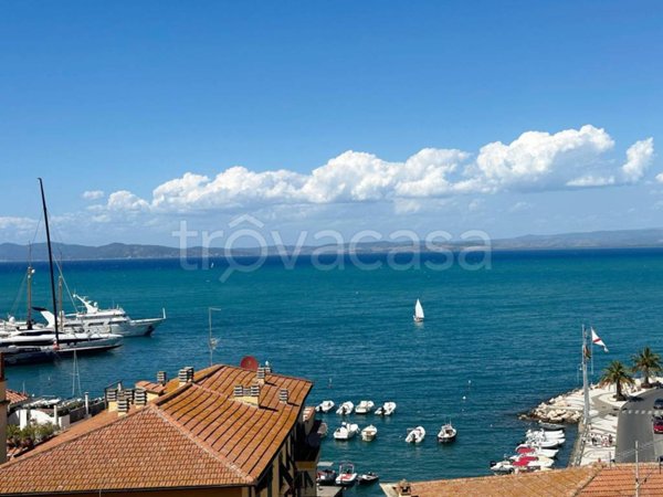appartamento in vendita a Monte Argentario in zona Porto Santo Stefano