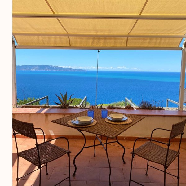 appartamento in vendita a Monte Argentario in zona Cala Piccola