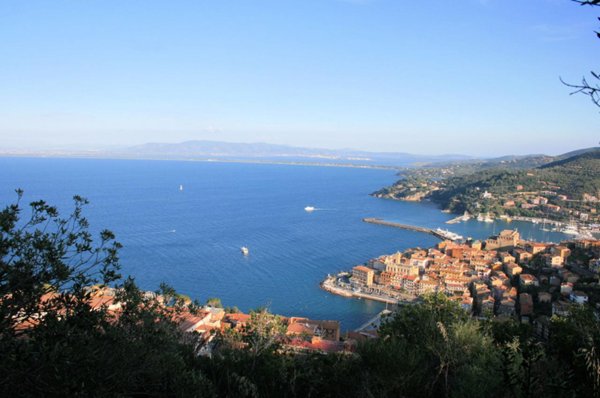 casa indipendente in vendita a Monte Argentario in zona Porto Santo Stefano