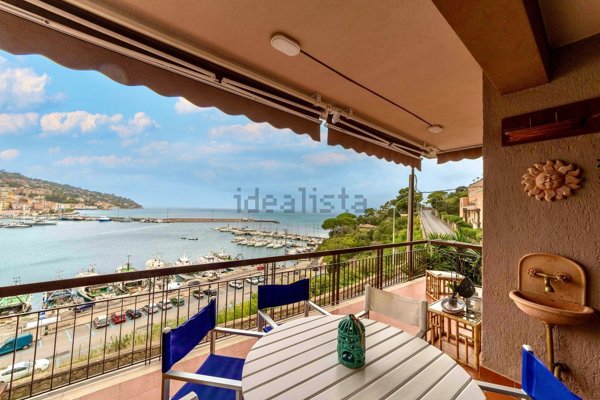 appartamento in vendita a Monte Argentario in zona Porto Santo Stefano