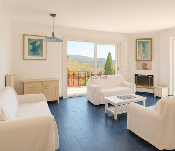 appartamento in vendita a Monte Argentario in zona Porto Santo Stefano