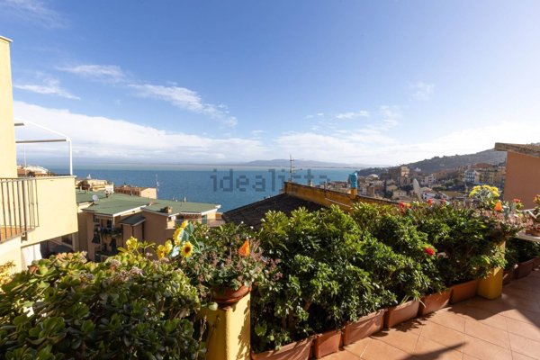 appartamento in vendita a Monte Argentario in zona Porto Santo Stefano