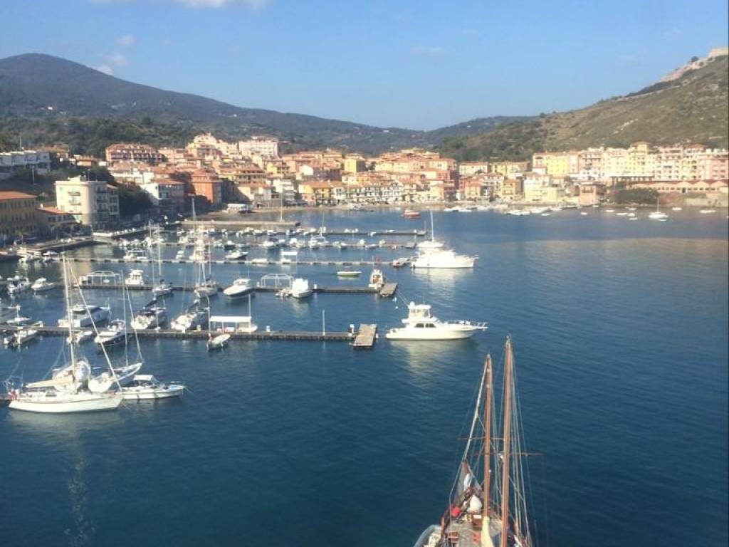 appartamento in vendita a Monte Argentario in zona Porto Ercole