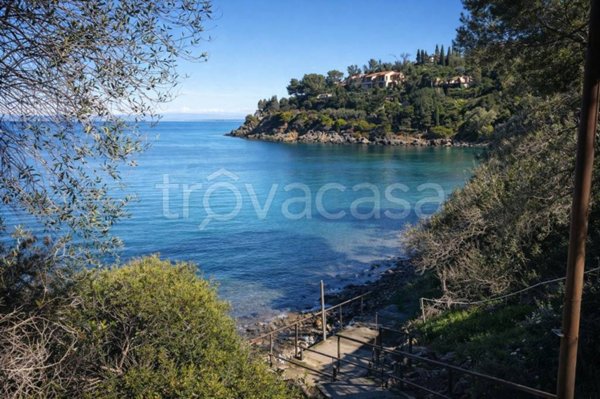 appartamento in vendita a Monte Argentario in zona Porto Santo Stefano