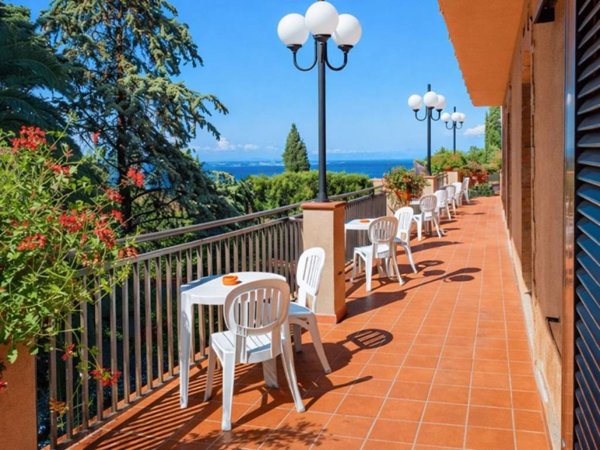 intera palazzina in vendita a Monte Argentario in zona Porto Santo Stefano
