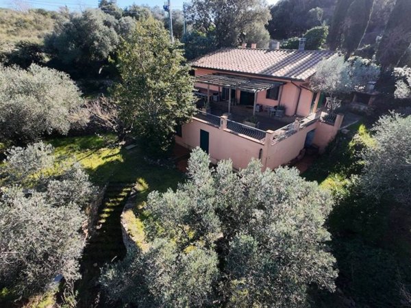 casa indipendente in vendita a Monte Argentario in zona Porto Santo Stefano