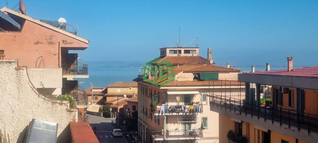 appartamento in vendita a Monte Argentario in zona Porto Santo Stefano