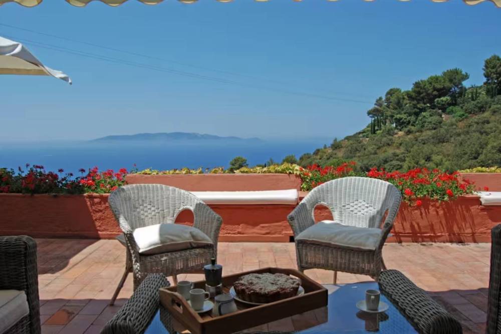 casa indipendente in vendita a Monte Argentario in zona Cala Piccola